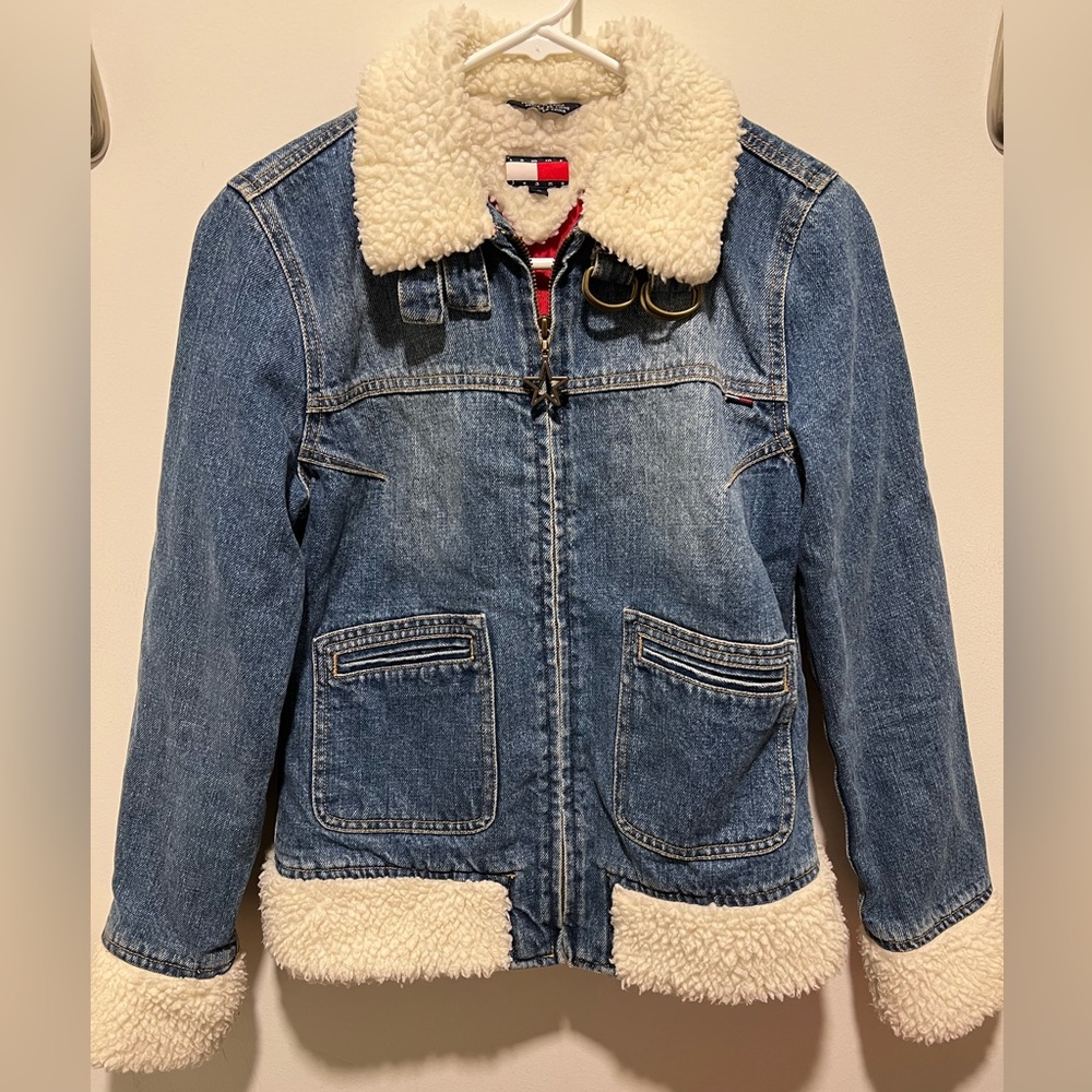 Tommy Hilfiger jean jacket with fleece trim